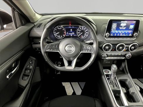 Used 2022 Nissan Sentra SV w/ Trunk Package FWD image 8