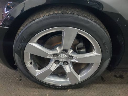Used 2011 Chevrolet Camaro LT RWD image 16