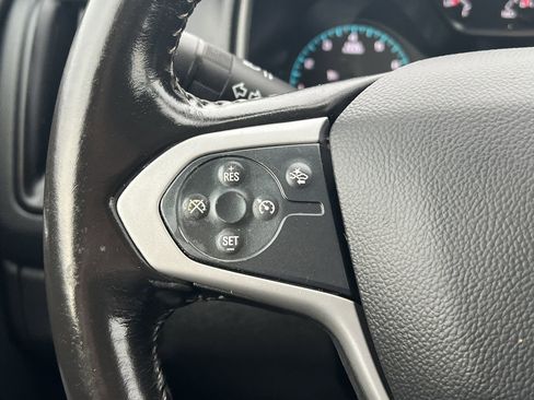 Used 2022 Chevrolet Colorado LT w/ Fleet Safety Package image 14