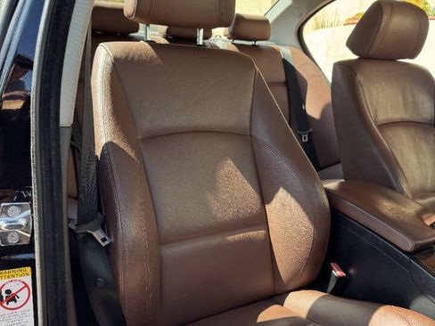 Used 2008 BMW 328i Sedan w/ Sport Pkg RWD image 17