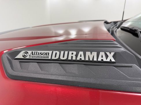 Used 2024 Chevrolet Silverado 2500 LTZ w/ LTZ Plus Package image 11