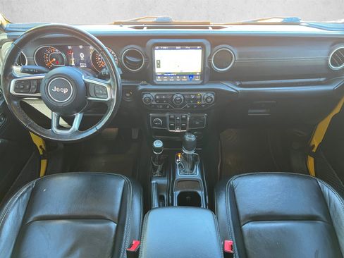 Used 2018 Jeep Wrangler Unlimited Sahara AWD/4WD image 20