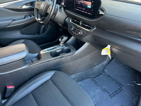 Used 2024 Buick Envista Preferred w/ Convenience I Package FWD image 15
