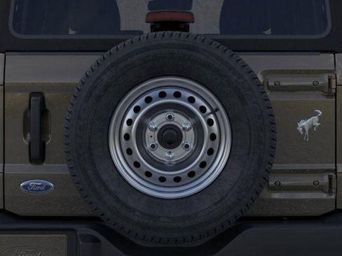 New 2025 Ford Bronco 4-Door image 24