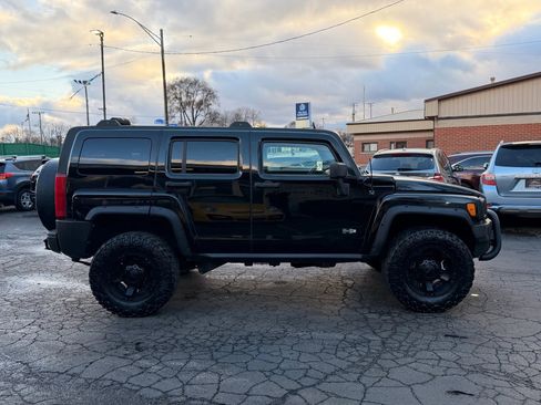 Used 2010 HUMMER H3 AWD/4WD image 18