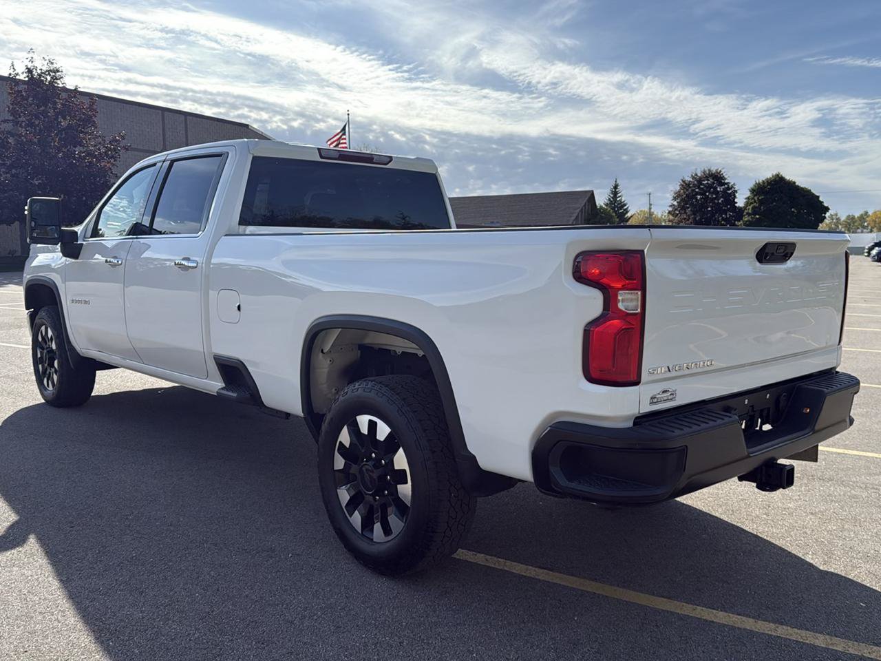 Used 2022 Chevrolet Silverado 3500 LTZ AWD/4WD image 7