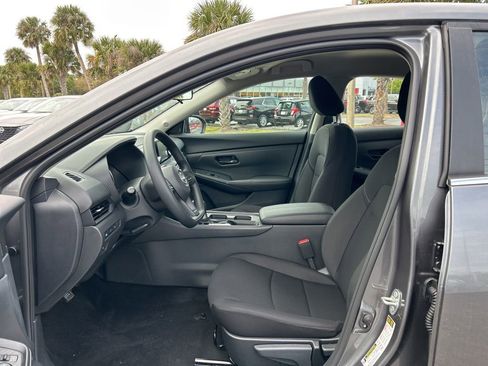 New 2025 Nissan Sentra S w/ Lighting Package image 10