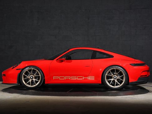 Used 2022 Porsche 911 GT3 RWD image 13