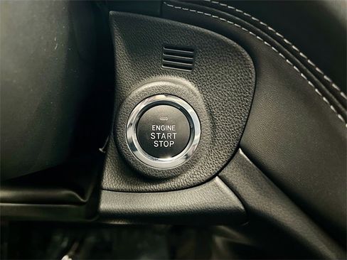 Certified 2025 Subaru Outback Premium w/ Popular Package #1A image 16