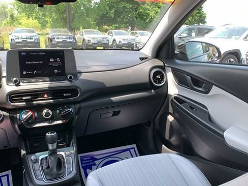 Used 2023 Hyundai Kona SEL AWD/4WD image 20