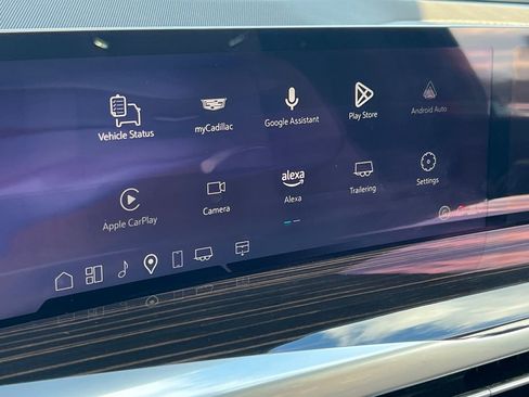 Certified 2025 Cadillac Escalade Premium Luxury w/ Touring Package image 37