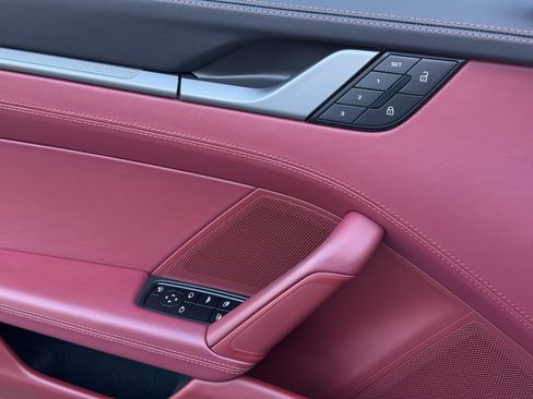 Certified 2025 Porsche 911 Carrera image 27