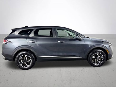 Used 2024 Kia Sportage LX image 5