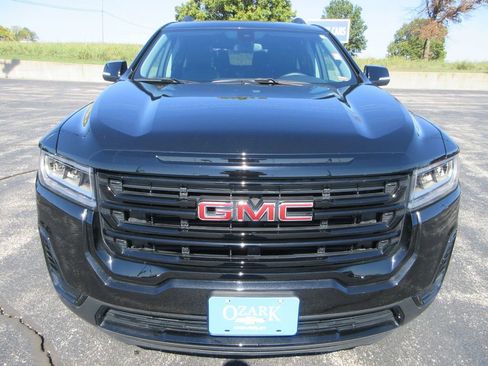 Used 2023 GMC Acadia SLE w/ Driver Convenience Package image 8