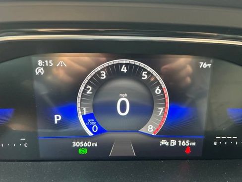 Used 2023 Volkswagen Jetta SE w/ Panoramic Sunroof Package FWD image 10