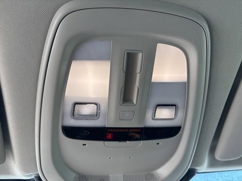 Certified 2023 Volvo XC60 B5 Core w/ Climate Package image 25