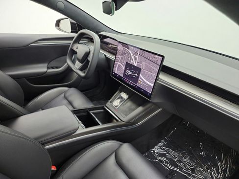 Used 2022 Tesla Model S Plaid AWD/4WD image 18