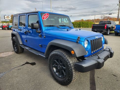 Used 2016 Jeep Wrangler Unlimited Sport w/ Quick Order Package 24S image 16