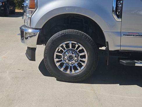 Used 2022 Ford F350 Lariat w/ Lariat Ultimate Package image 21