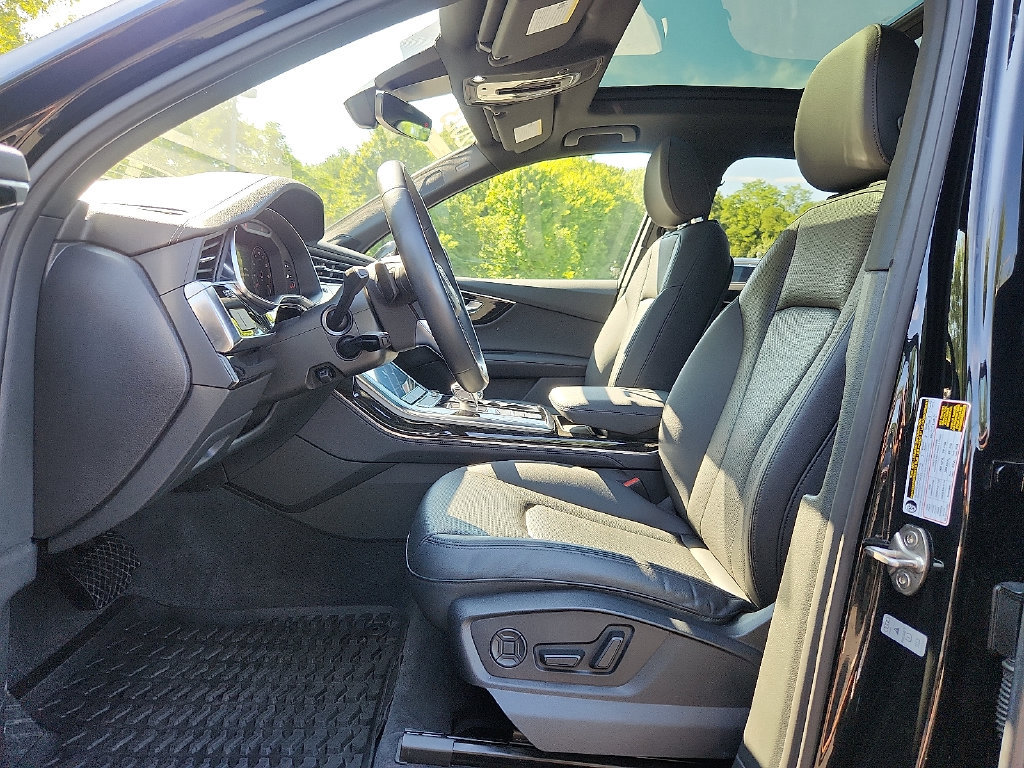 Certified 2023 Audi Q7 2.0T Premium Plus w/ Premium Plus Package AWD/4WD image 18