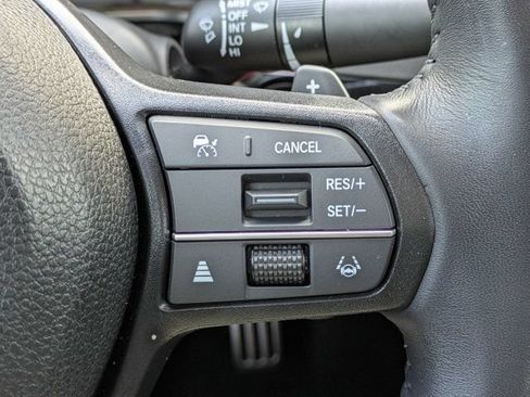 Used 2025 Honda Accord Sport image 25
