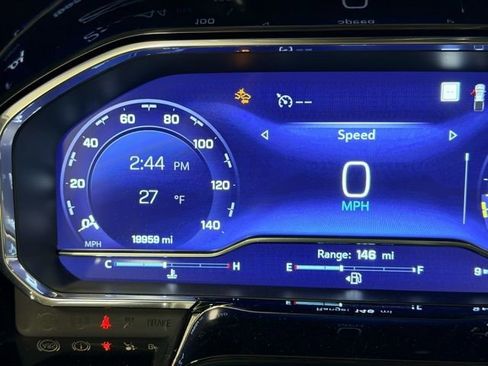 Used 2022 Chevrolet Silverado 1500 LT image 12