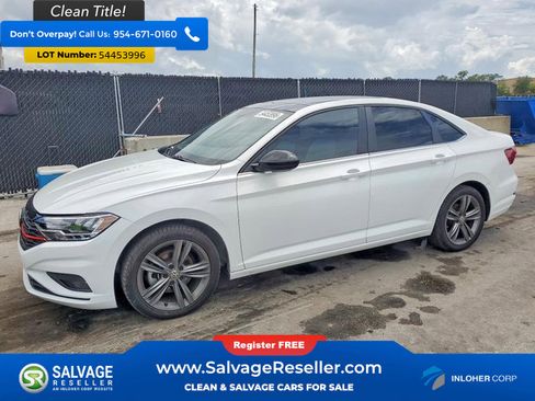 Used 2021 Volkswagen Jetta R-Line w/ R-Line Cold Weather Package FWD image 1
