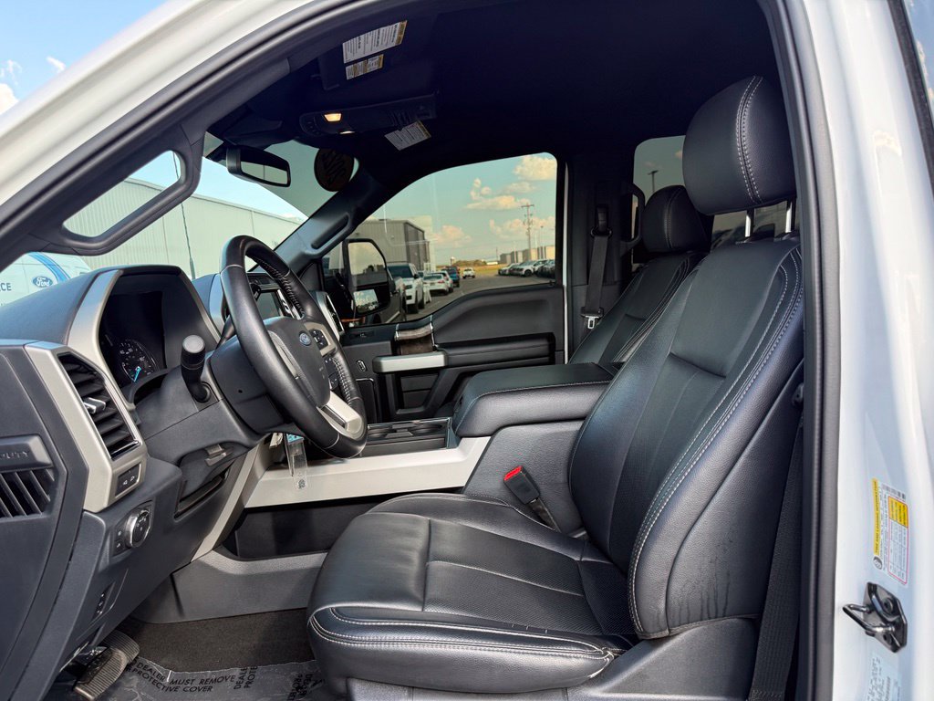 Used 2022 Ford F250 4x4 Crew Cab Super Duty image 5