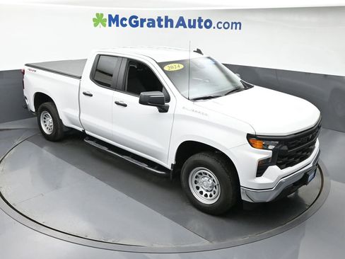 Certified 2024 Chevrolet Silverado 1500 W/T w/ WT Value Package image 3