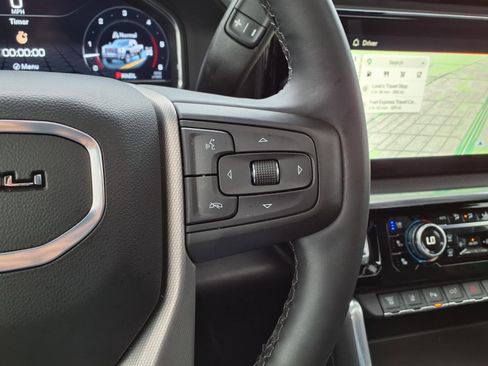 Used 2024 GMC Sierra 2500 Denali w/ Denali Reserve Package AWD/4WD image 24