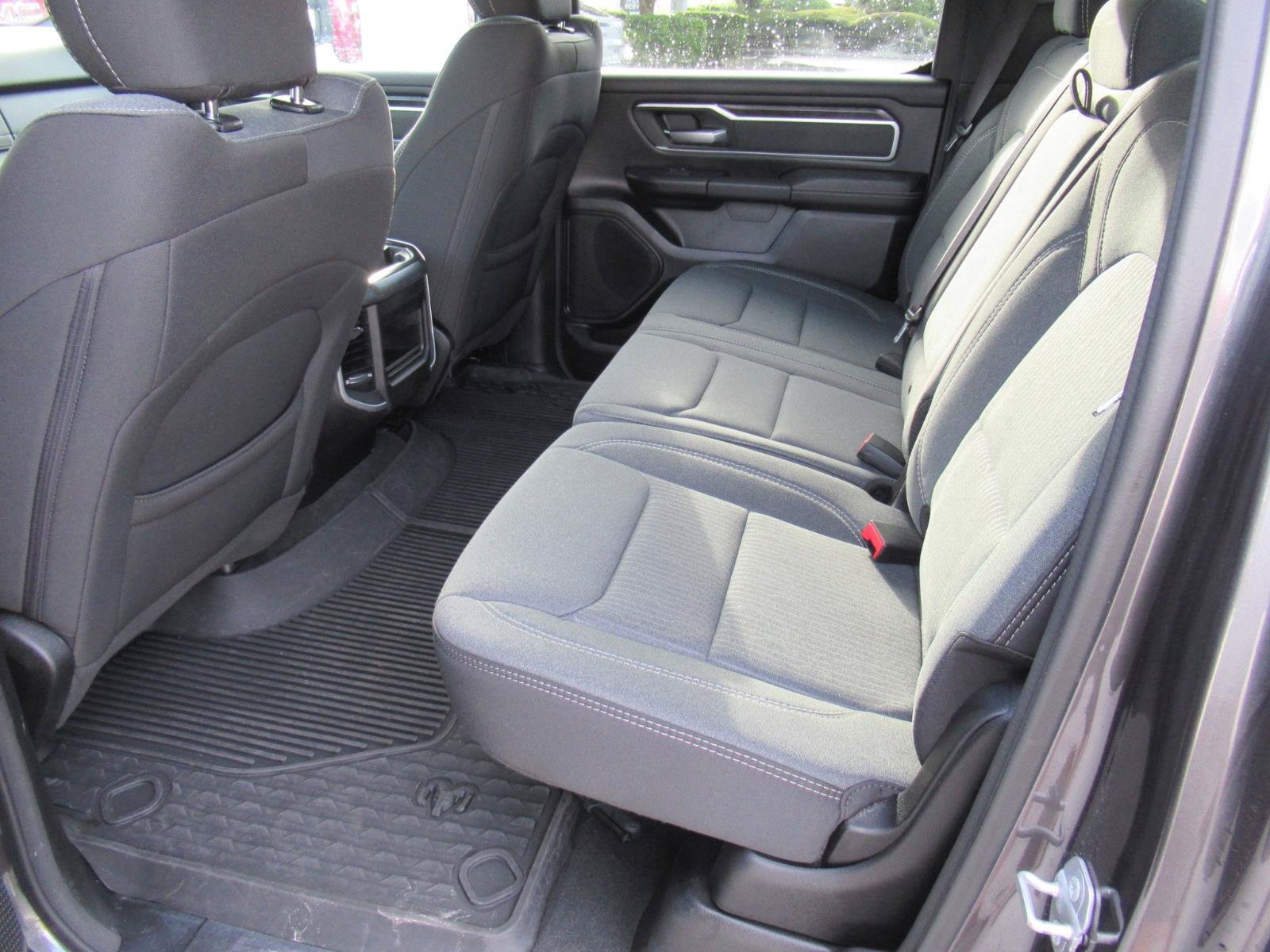 Used 2022 RAM 1500 Big Horn RWD image 33