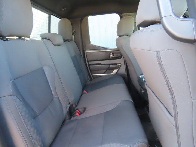 Used 2025 Toyota Tundra SR5 AWD/4WD image 31