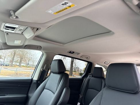 New 2026 Honda Odyssey EX-L image 23