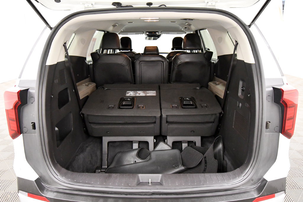 Certified 2025 Kia Carnival FWD image 7