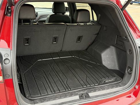 Certified 2024 Chevrolet Equinox RS w/ LPO, Floor Liner Package image 24