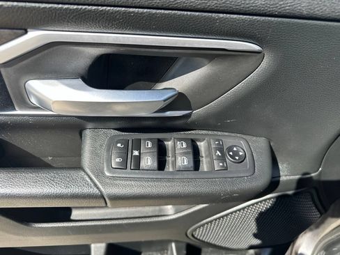 Used 2020 RAM 1500 Big Horn AWD/4WD image 23