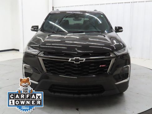 Used 2023 Chevrolet Traverse RS w/ LPO, Floor Liner Package image 8