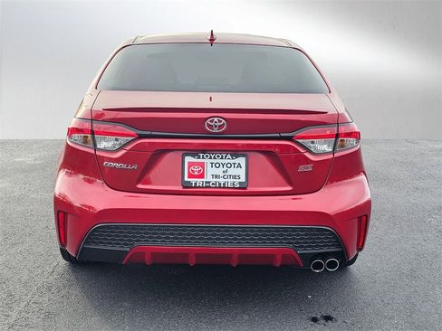 Used 2020 Toyota Corolla SE image 4