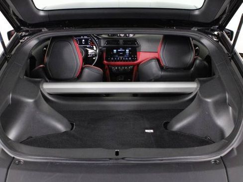 Certified 2025 Nissan Z Performance w/ Floor Mat Package RWD image 18
