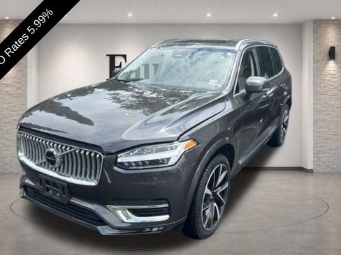 Used 2023 Volvo XC90 B6 Plus AWD/4WD image 2