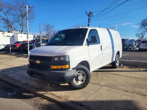 Used 2019 Chevrolet Express 2500 w/ Driver Convenience Package image 1