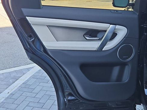 New 2026 Land Rover Discovery Sport Landmark AWD/4WD image 22