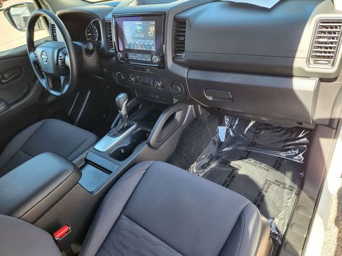 Certified 2024 Nissan Frontier S image 14