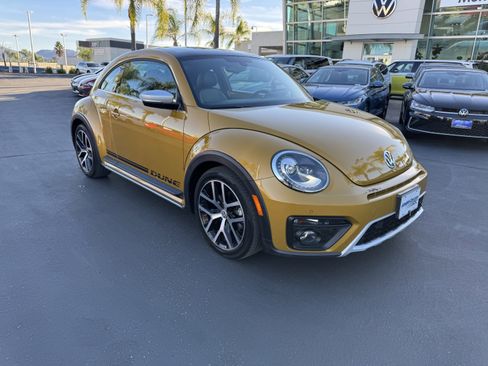 Used 2016 Volkswagen Beetle 1.8T Dune image 6