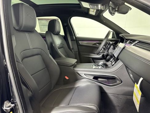 New 2026 Jaguar F-PACE R-Dynamic S image 20