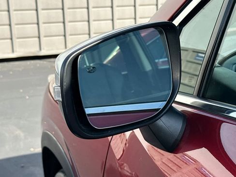 Used 2022 Subaru Ascent Touring image 19