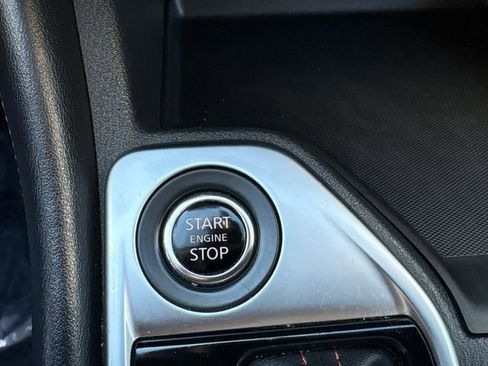 Used 2022 Nissan Sentra SR w/ Electronics Package image 30