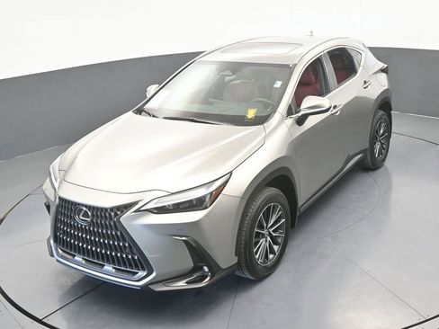 Used 2025 Lexus NX 250 250 Premium image 55