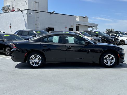 Used 2023 Dodge Charger SXT image 9