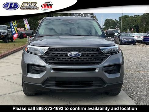 Used 2021 Ford Explorer 4WD image 2